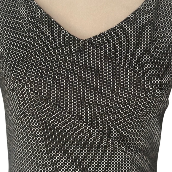 Fall Work Office Dress Banana Republic Black White Textured Knit Sheath Sz 2 - Picture 6 of 10